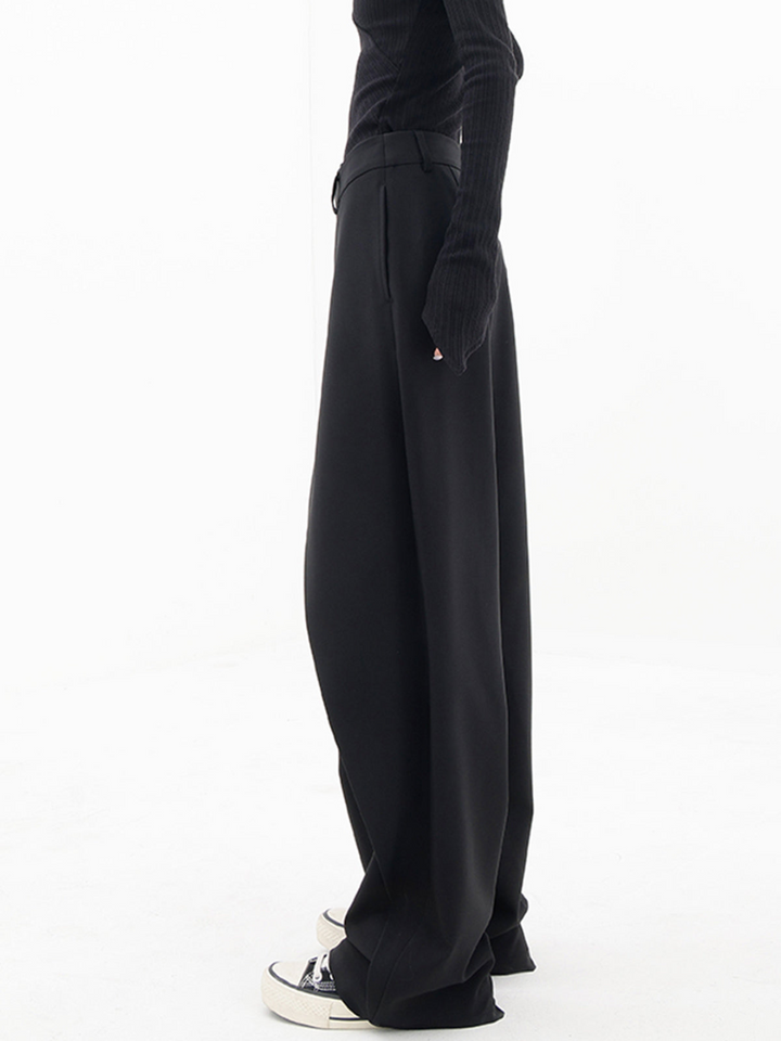 Yuli - Modern baggy pants