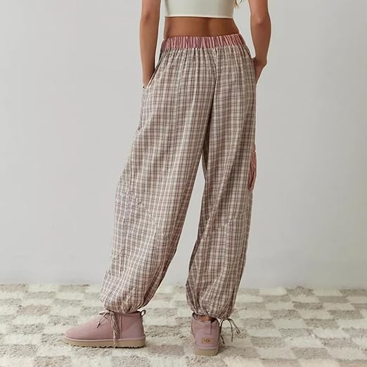 Ava 2-Piece Women's Loungewear – Checked Pajamas