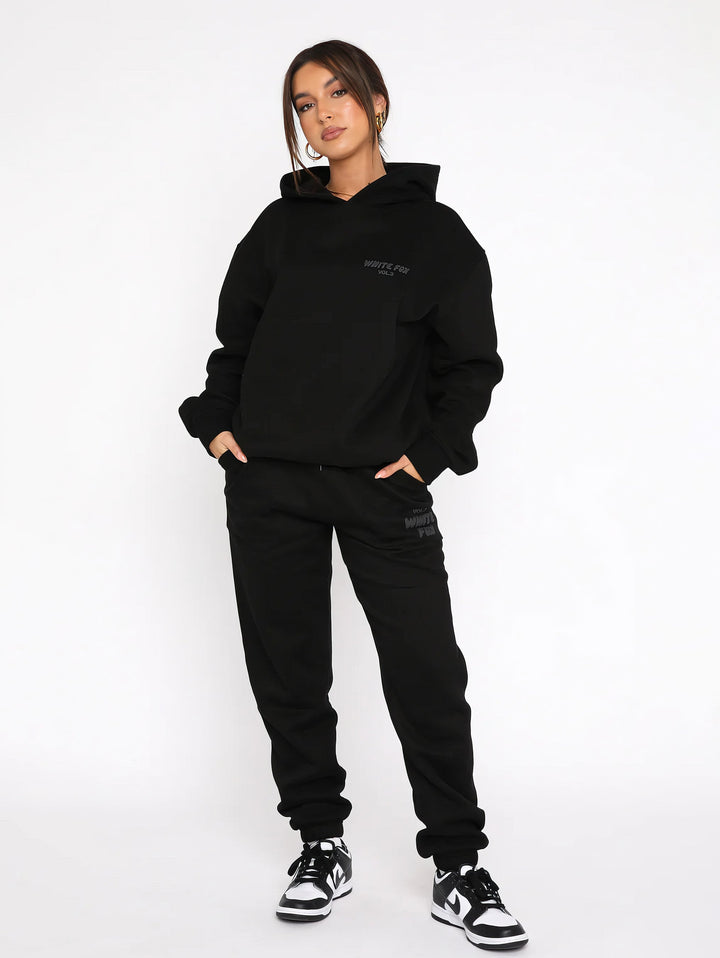 Farida - Stylish tracksuit for women