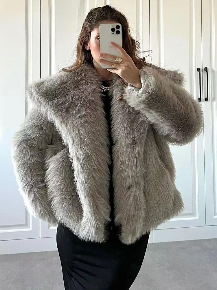 Sara | Faux Fur Jacket